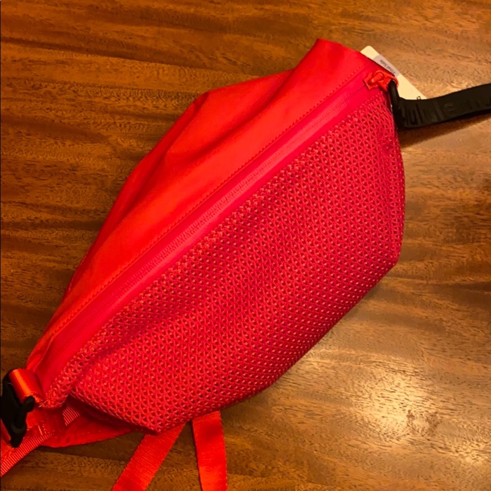 Lululemon All Hours Belt Bag